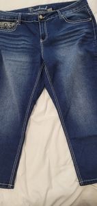 Embellished Denim Capri Jeans